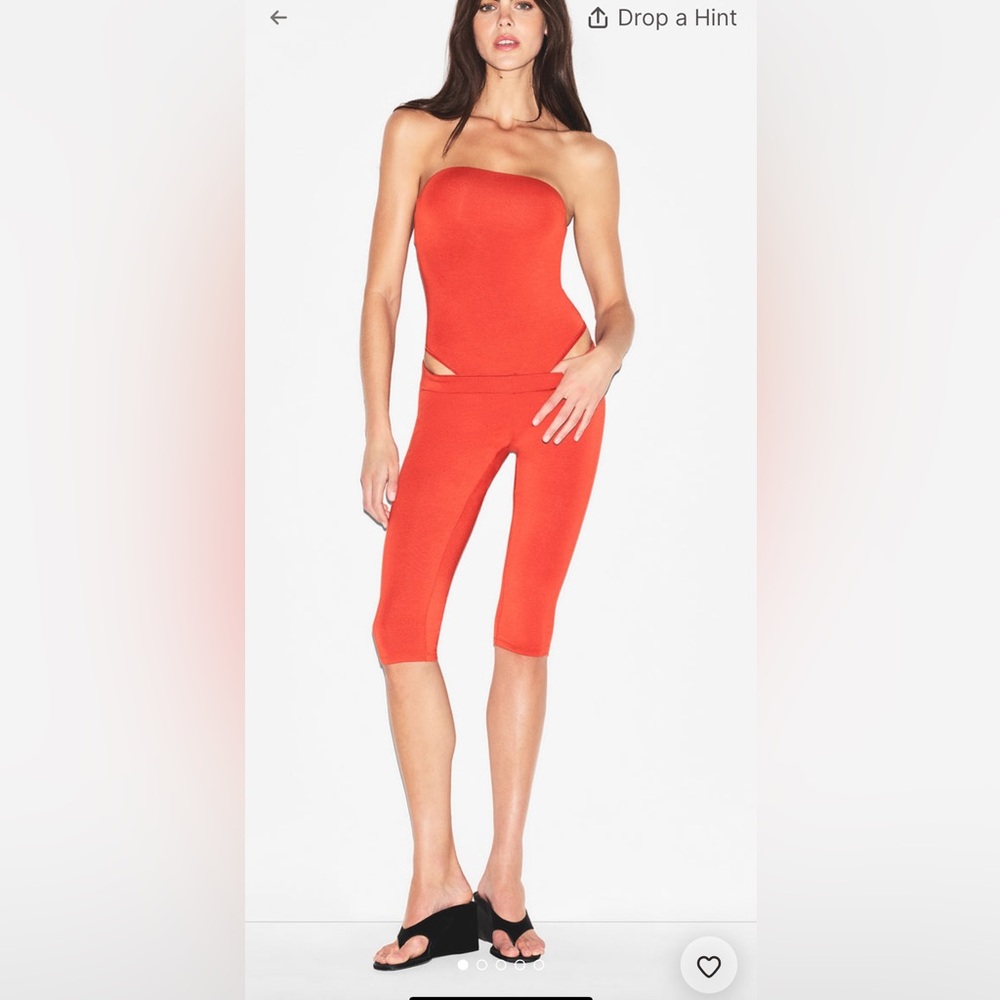 SKIMS NWT Smooth Layers Capri Leggings - Terra